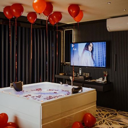 Quala Hotels & Lounge Aksaray Bagian luar foto